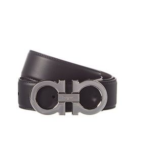 Gently used belt, purple and black.